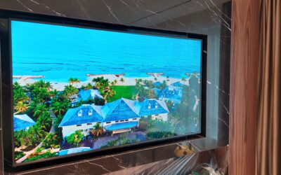 Проект монтаж на 85” дисплей в каменна ниша